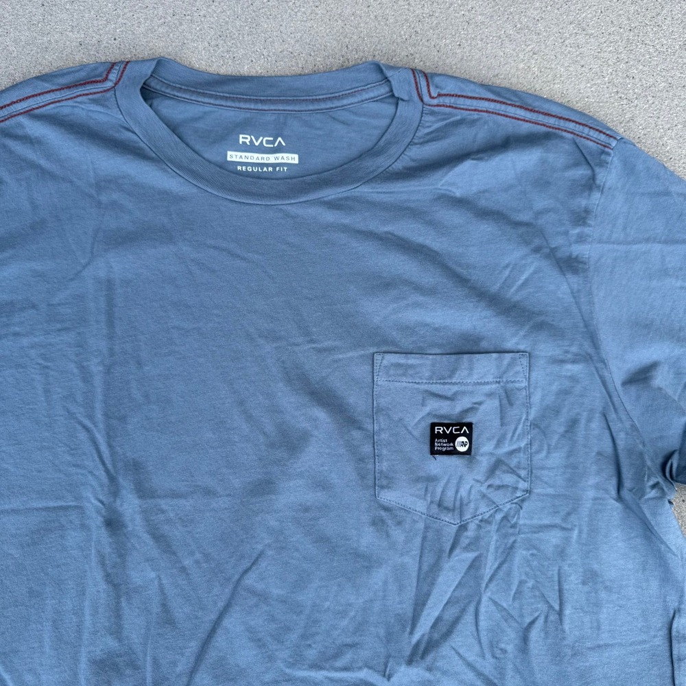 RVCA Men Pocket T-Shirt Blue Gray Regular Fit Cotton Tee Size Large NWT - Picture 2 of 8